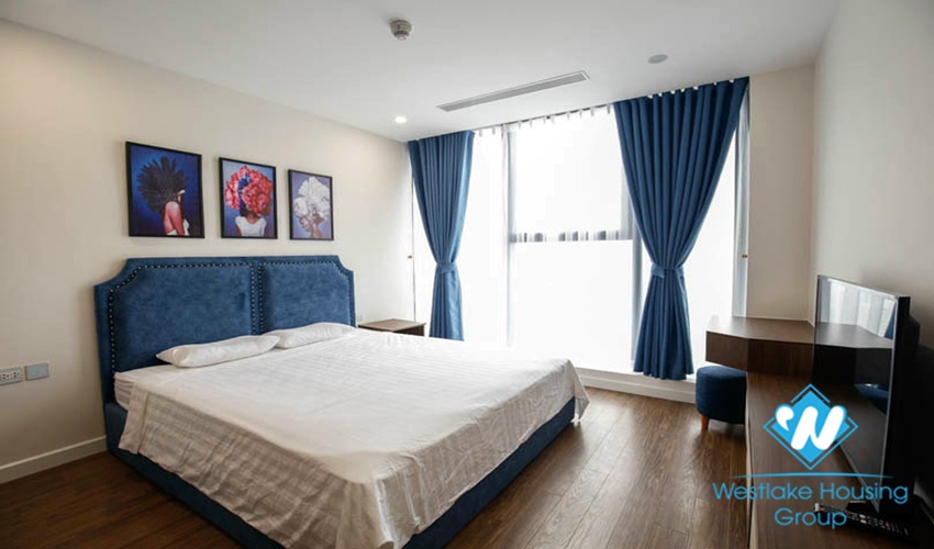 Two-storey apartment with four bedrooms, fully furnished, new furniture, Sunshine City for rent